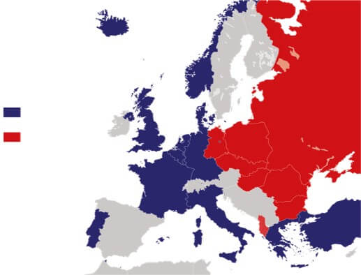 Blauw: NAVO. Rood: Warschaupact