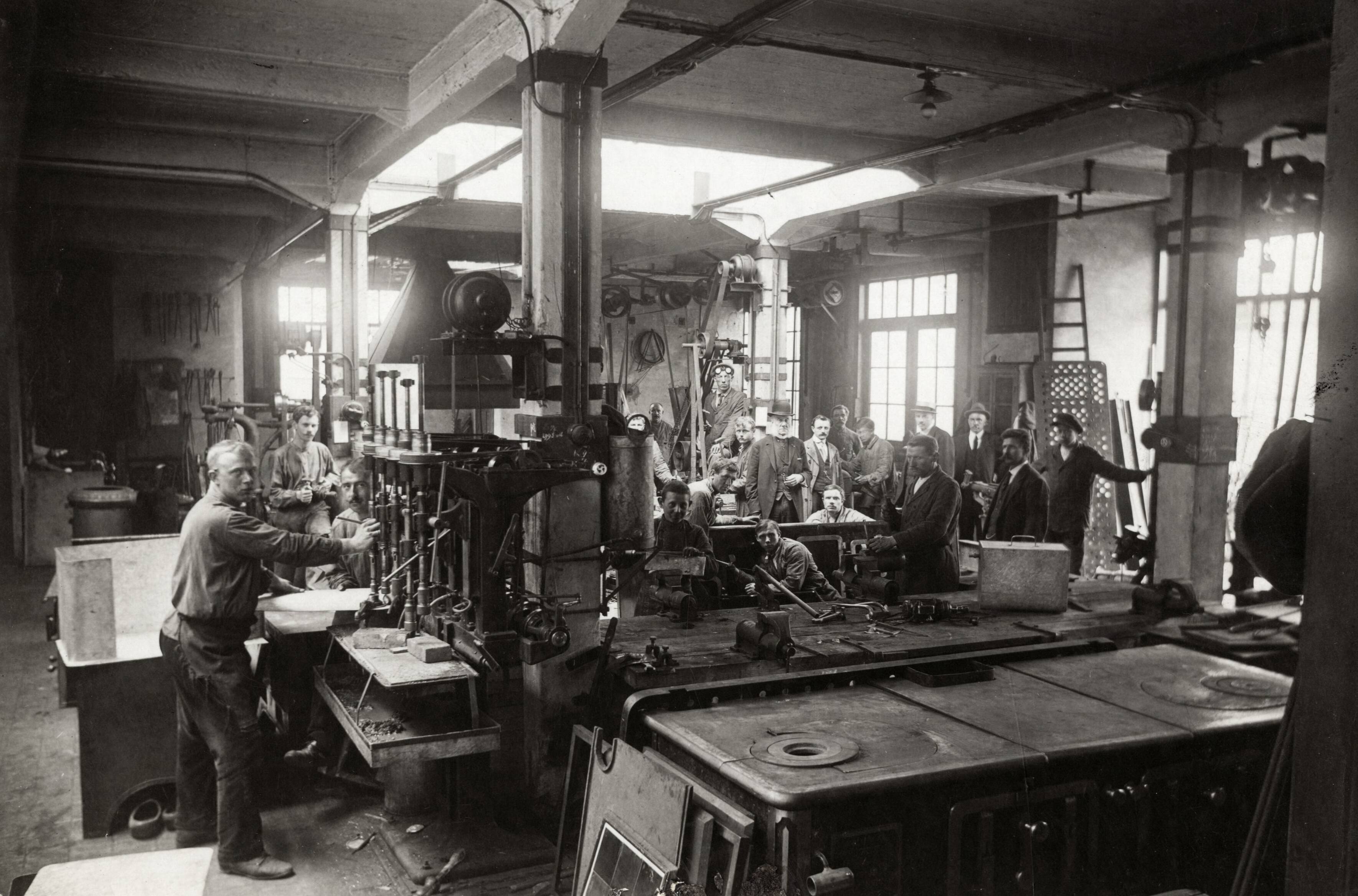 Fabriekshal 1920, http://hdl.handle.net/10648/35429da7-d561-a382-e063-6df0900a6686