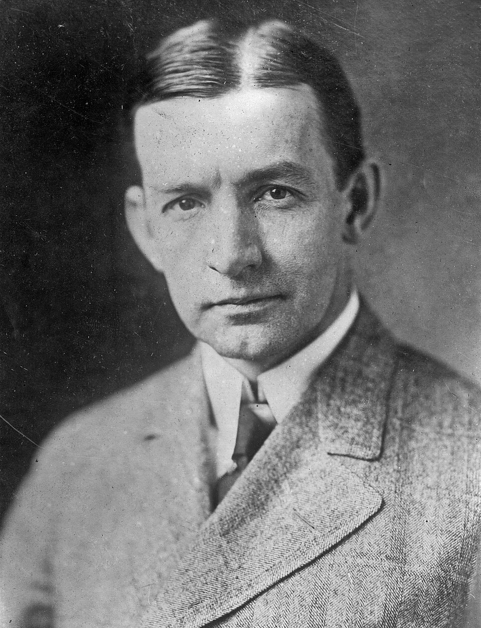 Charles Dawes, de voorzitter van het Dawescomité waarnaar het Dawesplan is vernoemd, https://commons.wikimedia.org/wiki/File:Charles_Dawes,_Bain_bw_photo_portrait.jpg