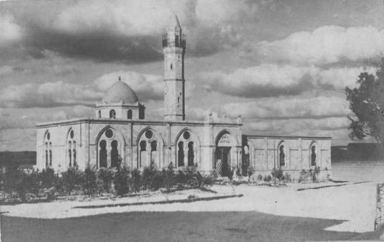 Moskee in Beersheba, Palestina in 1917 https://commons.wikimedia.org/wiki/File:Australian_Flying_Corps._Mosque_at_Beersheba,_in_Ottoman_Palestine._1917.jpg