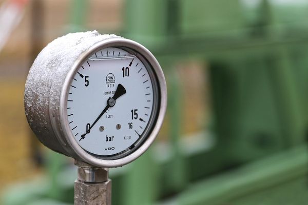Barometer in de sneeuw