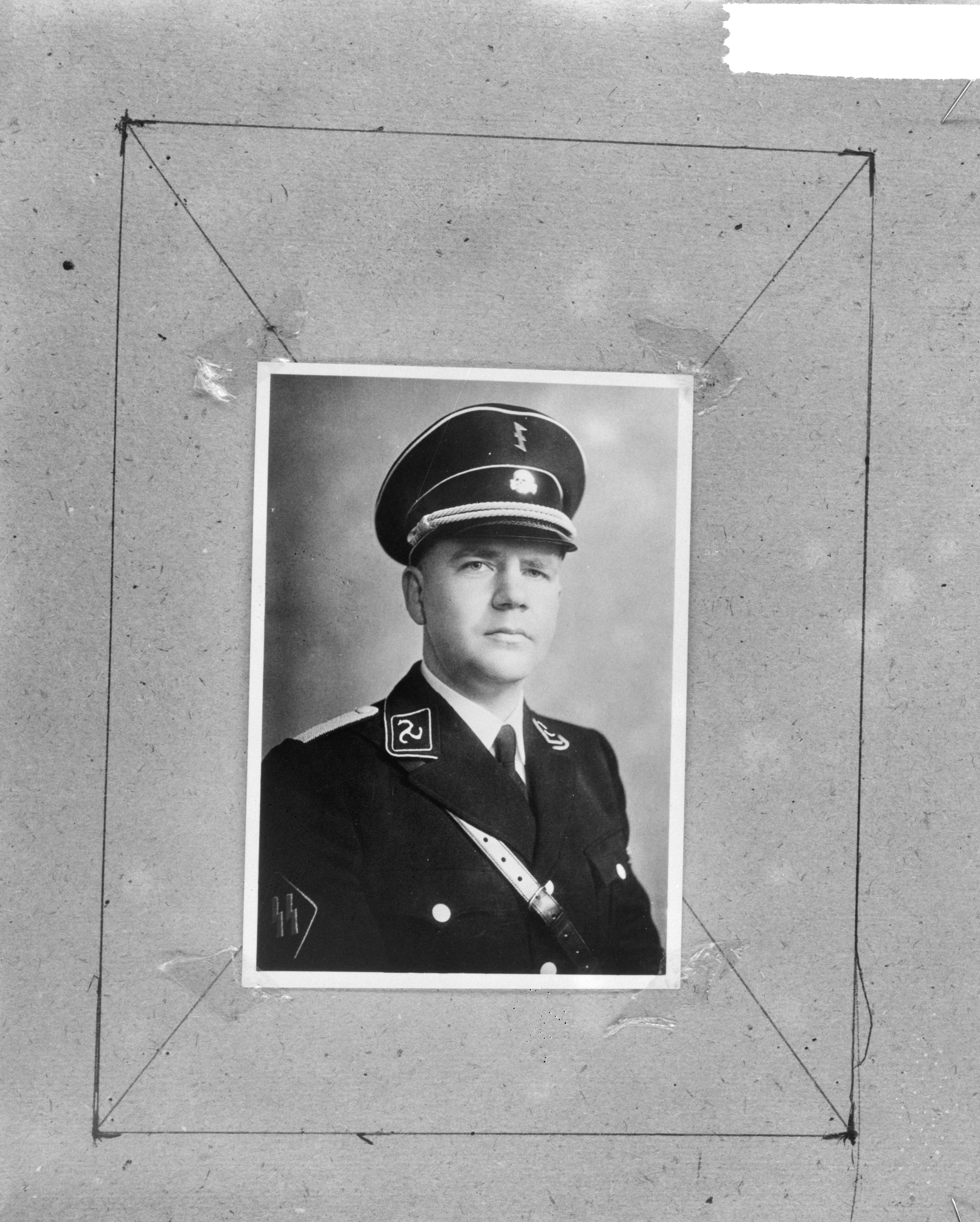 SS, http://hdl.handle.net/10648/aa9e520c-d0b4-102d-bcf8-003048976d84