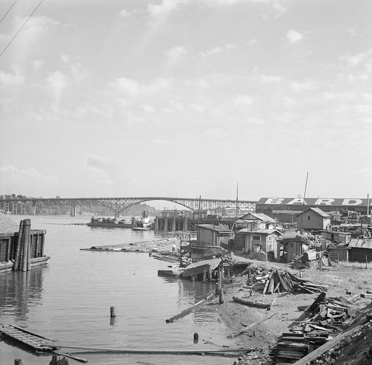 Hooverville bij Portland in Oregon, https://commons.wikimedia.org/wiki/File:Hoooverville_willamette.jpg